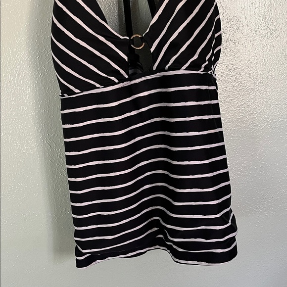 Black and White Striped Halter Swim Top - Picture 6 of 9
